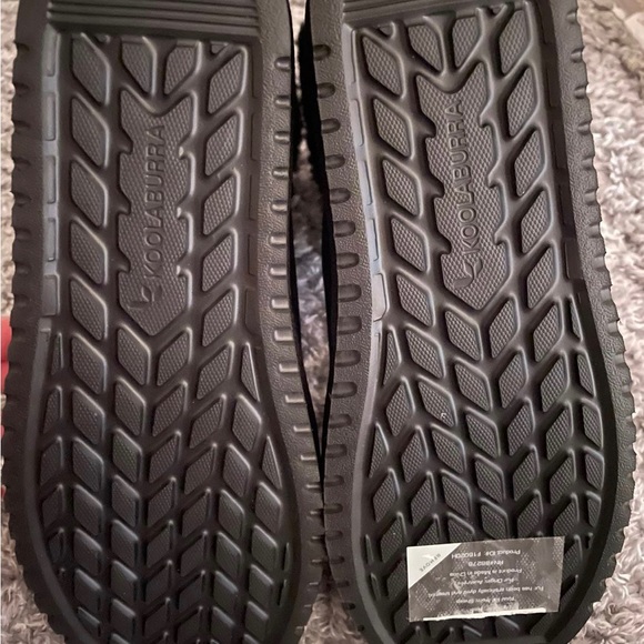 🌱NEW🌱 UGG Koolaburra “Jordina” Suede Button Mini Boots - Picture 5 of 5